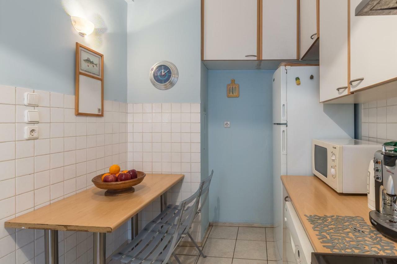 Art Deco Spacious Appartment Close To Centre Atina Dış mekan fotoğraf