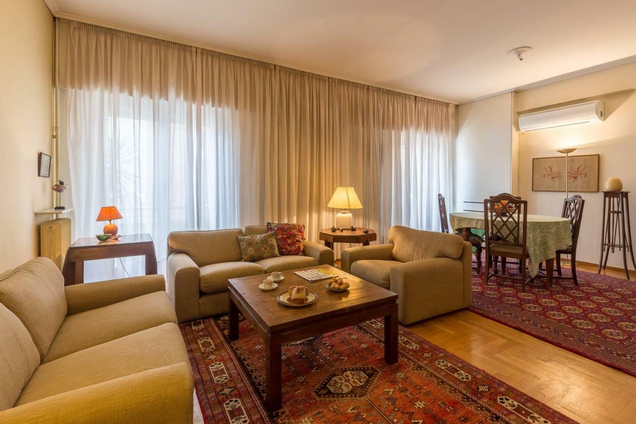 Art Deco Spacious Appartment Close To Centre Atina Dış mekan fotoğraf